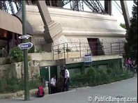 Extrem-sex vom Eiffelturm in Paris Frankreich mit einem hübschen Mädchen und 2 Jungs